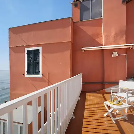 Apartamento Sunflower Fronte Mare Alassio
